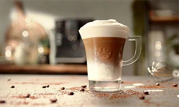 Jacobs Professional Kaffeetasse und Kaffeebohnen