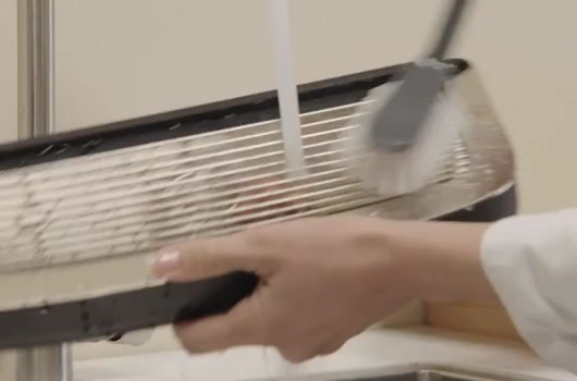 DE-compact-touch-step-9